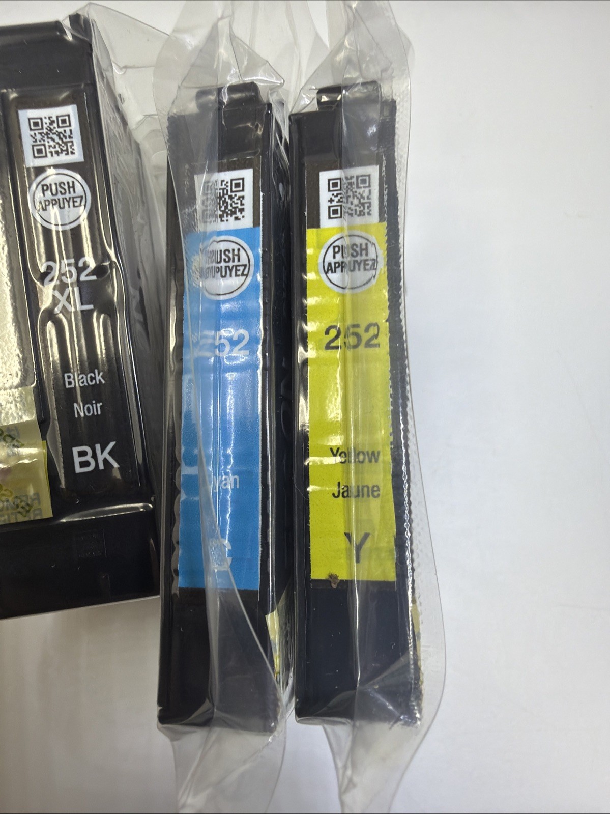 4 Pack Genuine Epson 252 Ink Cartridge 2 Black XL + Cyan Yellow SEALED