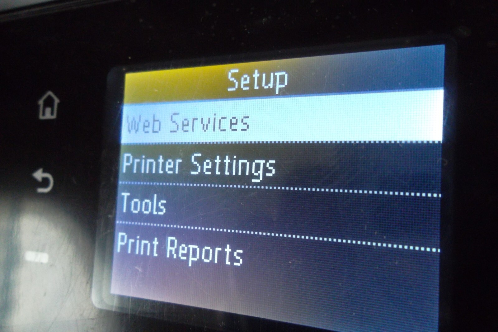 HP OfficeJet 200 Mobile Printer Wireless USB 2″ Color LCD CZ993A Good Battery