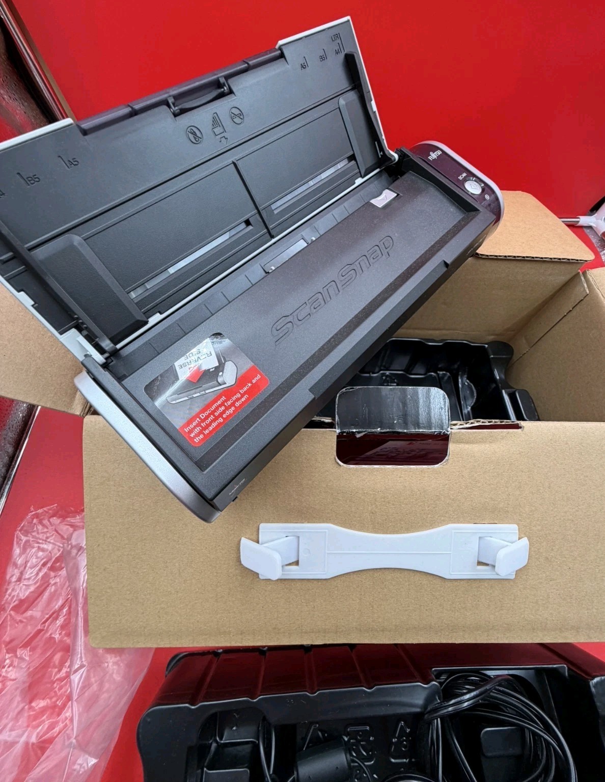 Fujitsu ScanSnap S300 Color Mobile Scanner – excellent condition