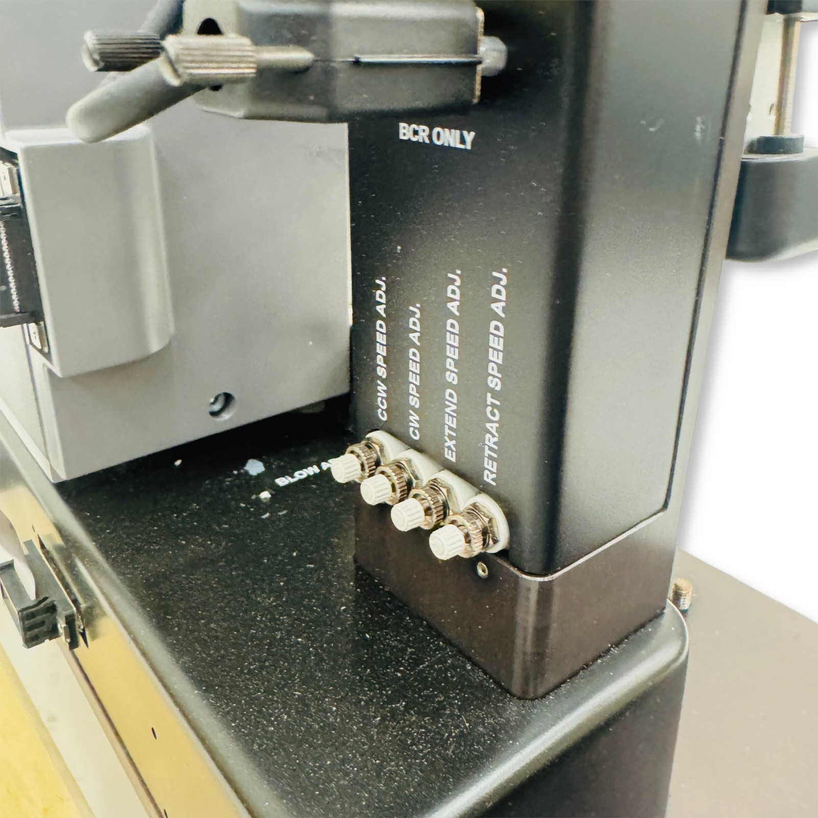 Scinomix Sci-Print MP2 Tube Labeling System with CAB A2+/600P Barcode Printer