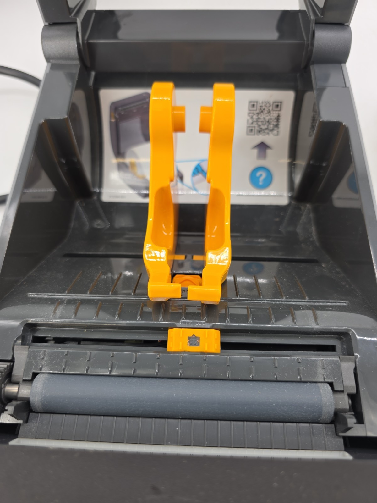 Zebra ZD620 zd62143-d21l01ez Printer WiFi BT USB Serial RJ-45, 7320 CLICKS 2G